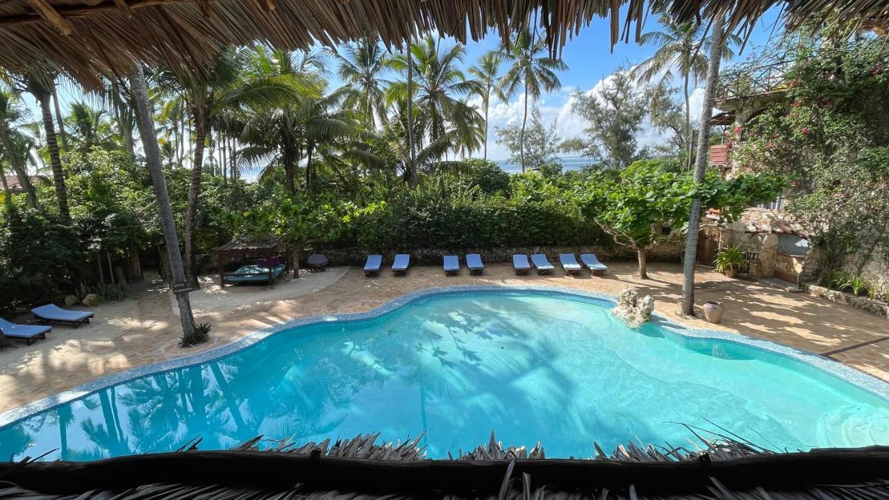 Hotel Samaki &