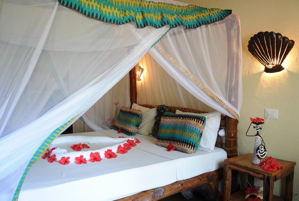 Samaki & Hotell