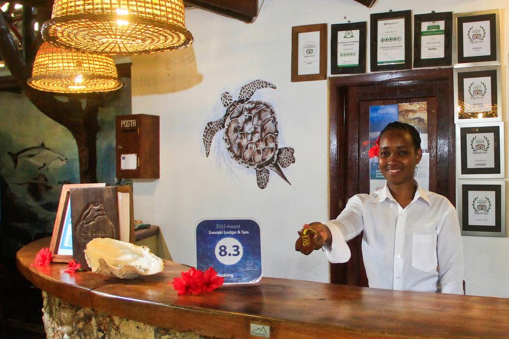 Hotel Samaki & Uroa